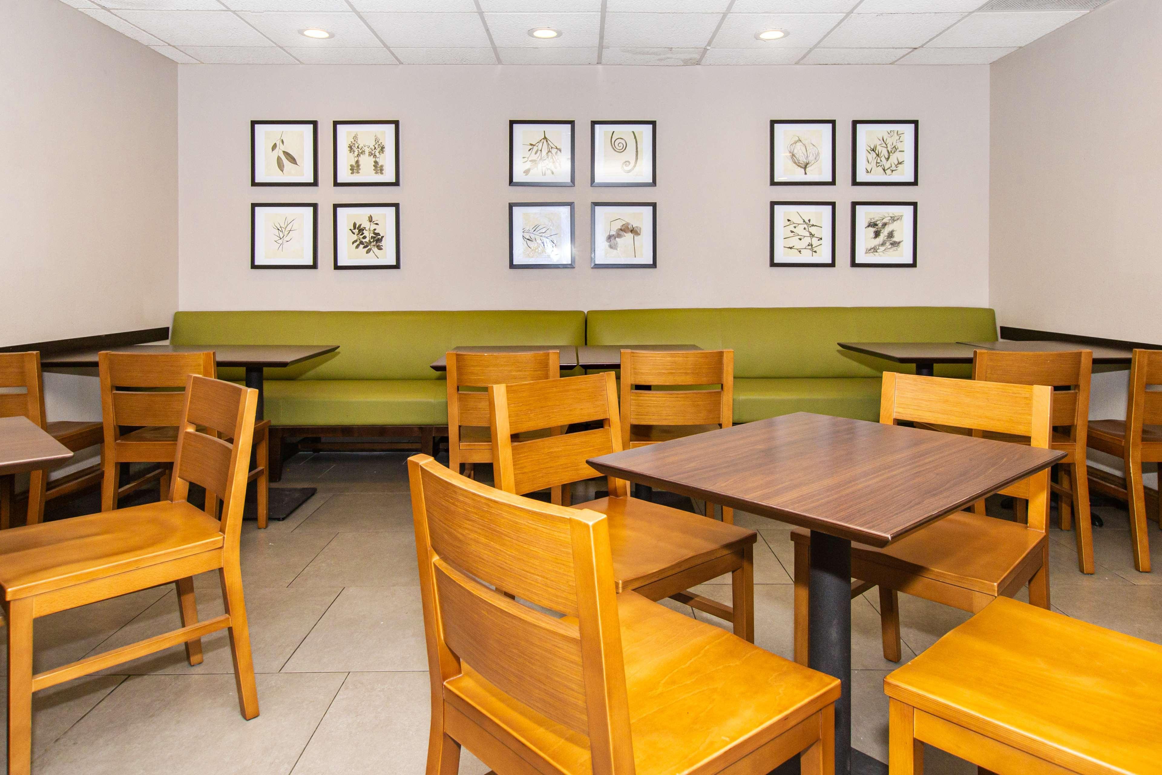 Country Inn & Suites By Radisson, Rapid City, Sd ภายนอก รูปภาพ